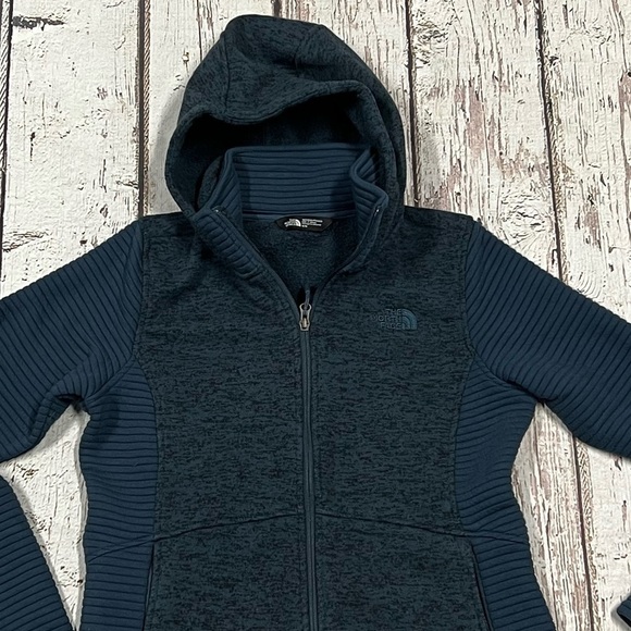 Women's The North Face Fleece Pullover Hooded Zip Up Fleece Jacket - Picture 3 of 10